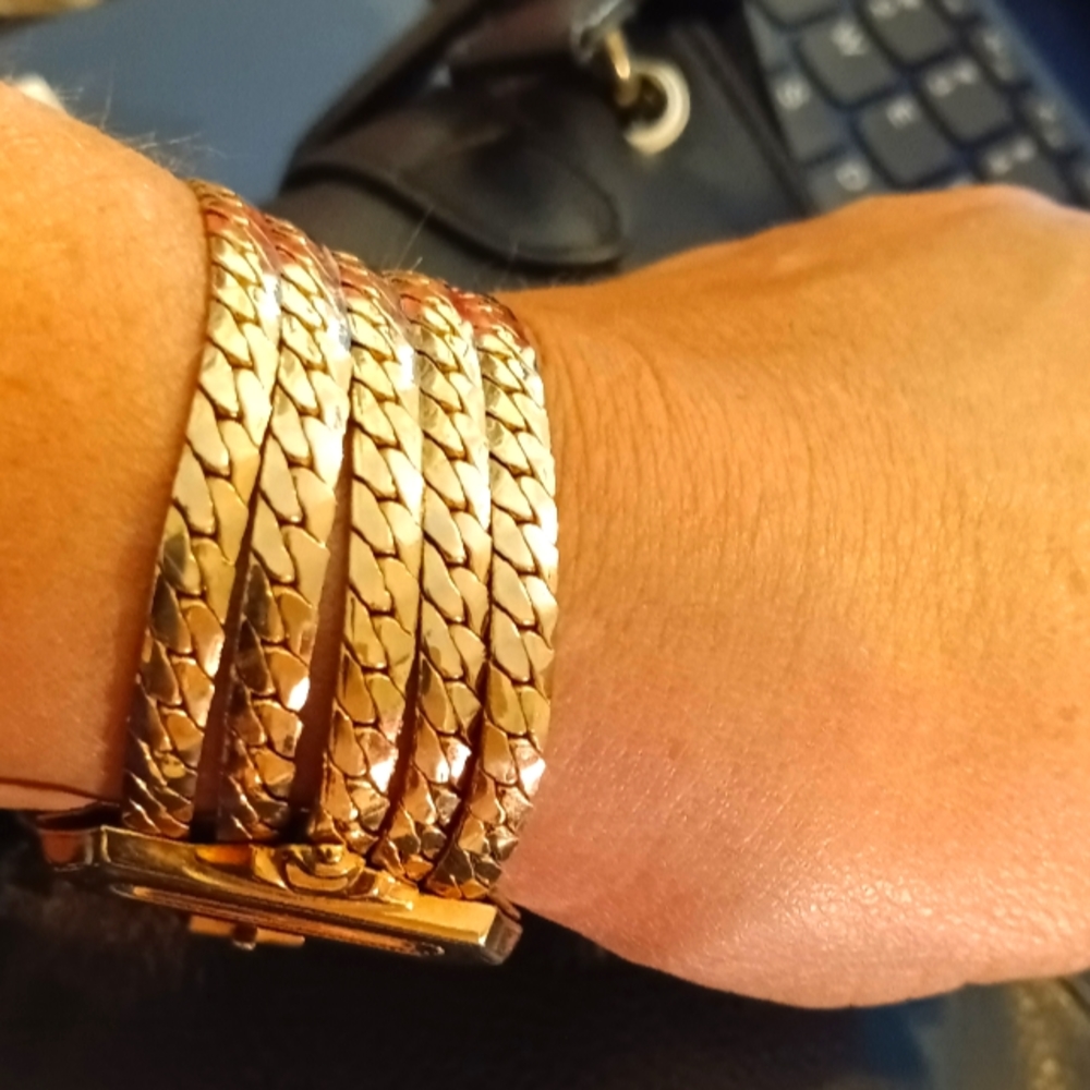 Gorgeous Vintage Reinad Bracelet